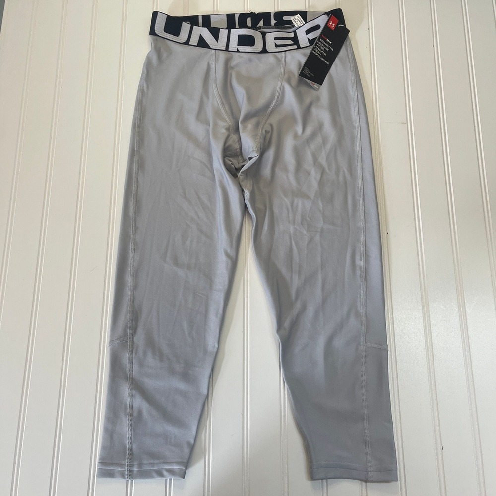 NWT UNDER ARMOUR 3/4 LEGGINGS SIZE BOYS YOUTH‎ LARGE